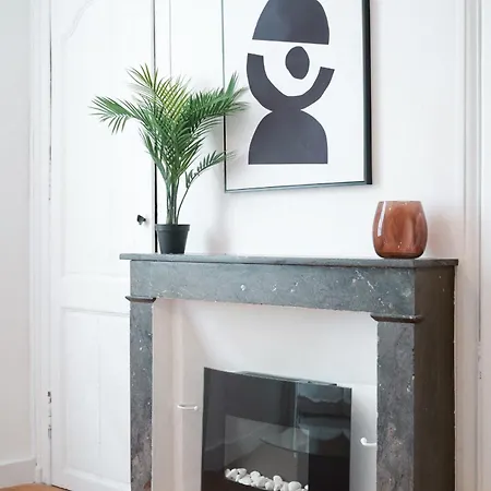 Daire Joli Chaleureux Centre - 2 Personnes *