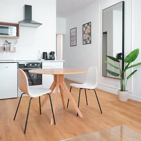 Joli Chaleureux Centre - 2 Personnes דירה